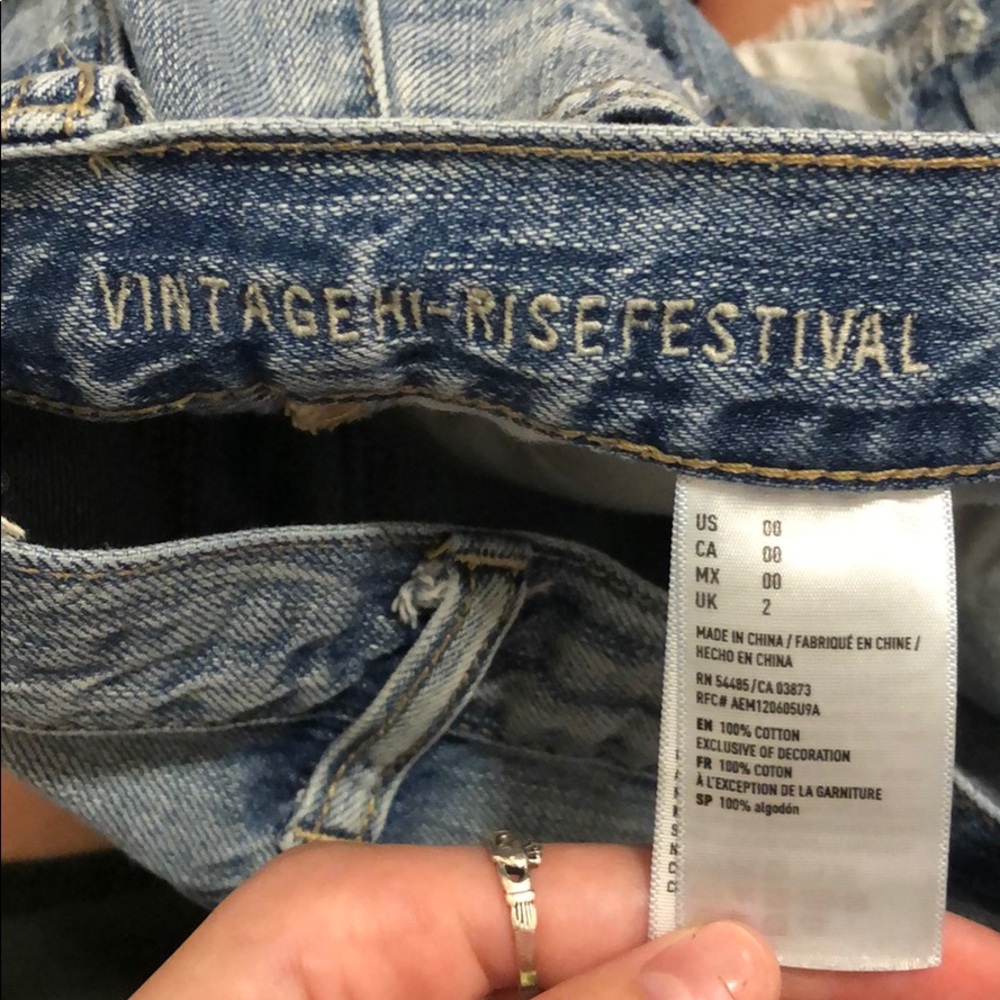 Shorts - Picture 3 of 4
